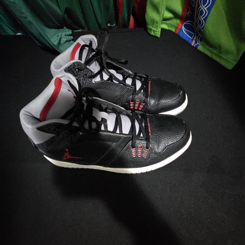 Julia Jordan Black and Red Athletic Shoes